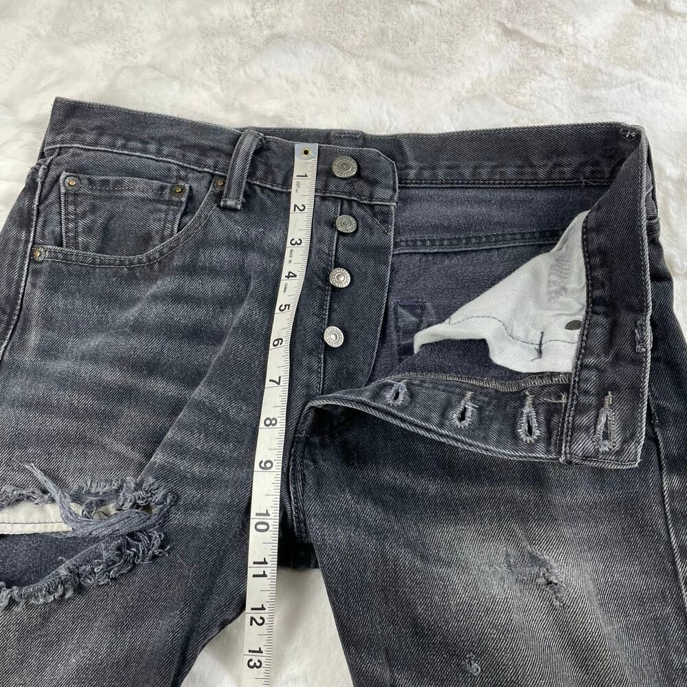 🔥VTG 90s Levi’s 501 Button Fly 30x32 Distressed Worn Straight Leg Men’s Jeans - Picture 12 of 15